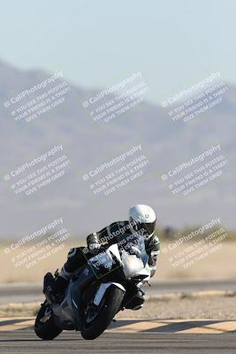 media/Nov-29-2025-TrackXperience (Sat) [[2953a387f4]]/3-Level 1/Session 4 Turn 15/